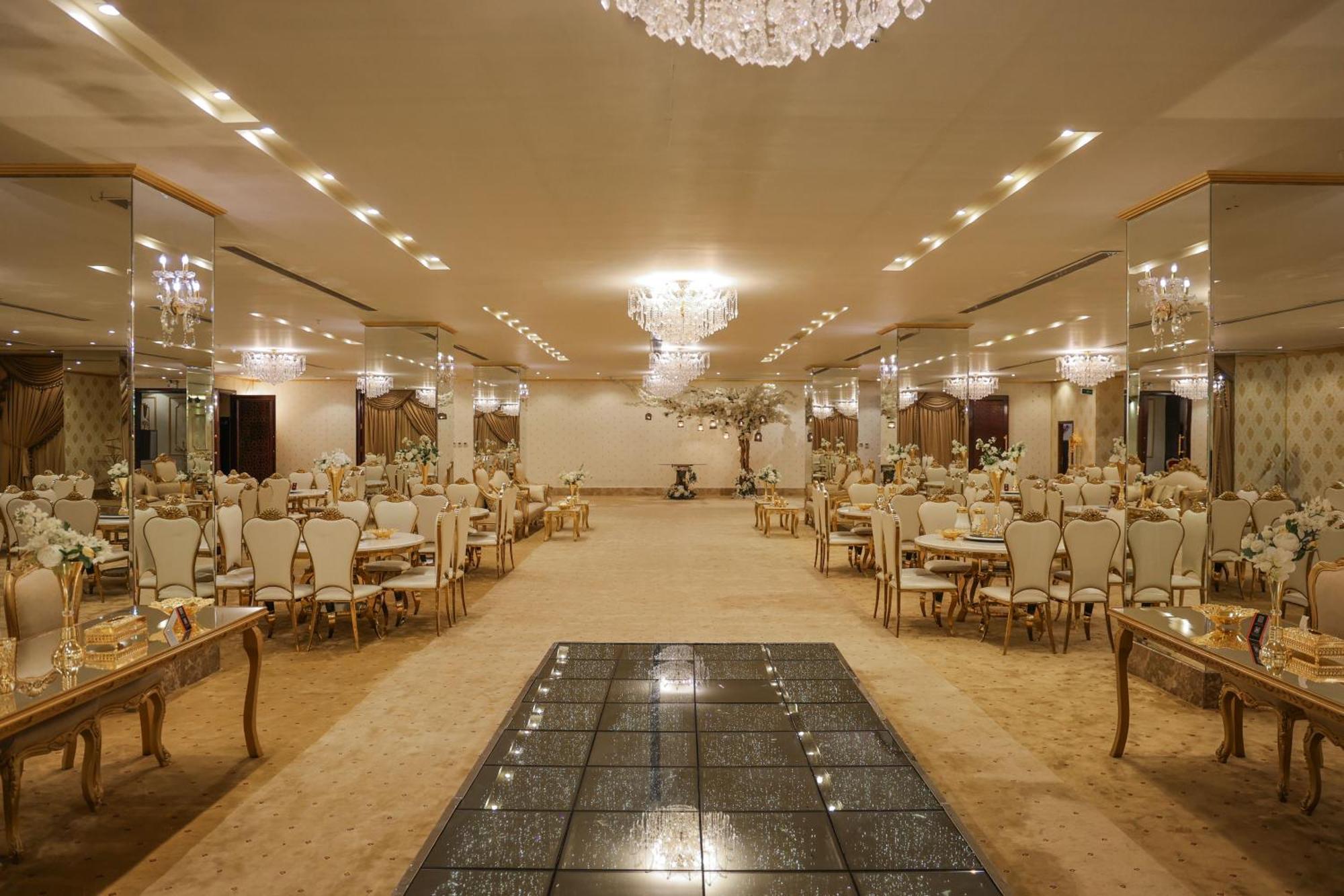 Reef Global Hotel 4*