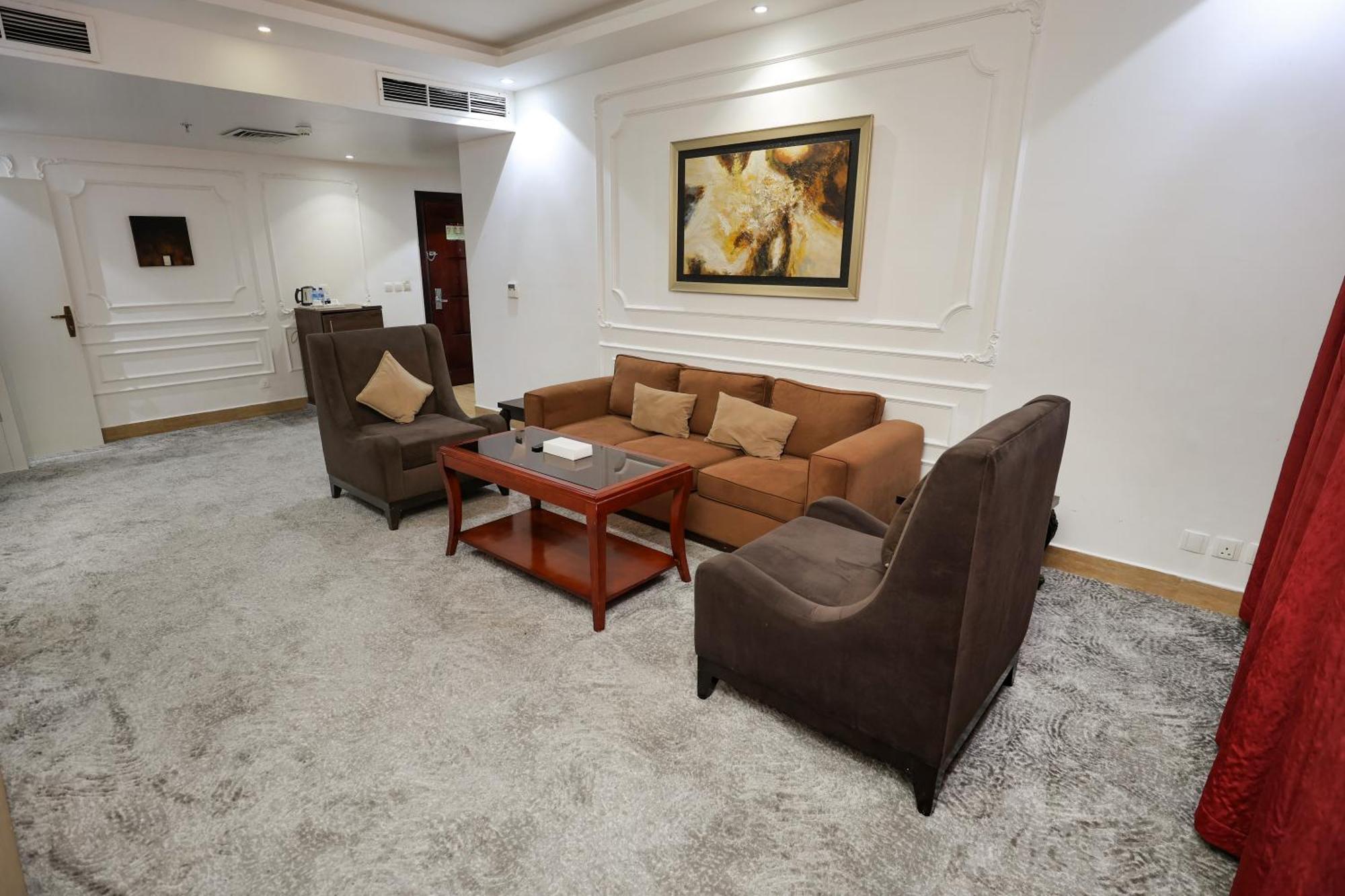 Reef Global 4*